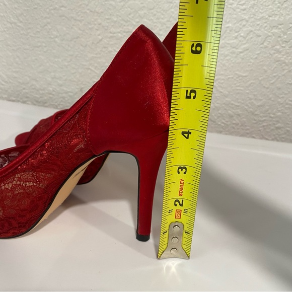 Red Lace Heels - Picture 7 of 9